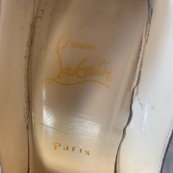 Christian Louboutin FiFi 100m patent heels. Size 36.5 - Picture 8 of 11